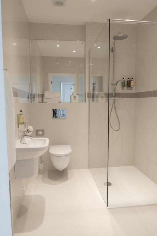 Broadway House Luxury Serviced Rooms Exeter Camera foto